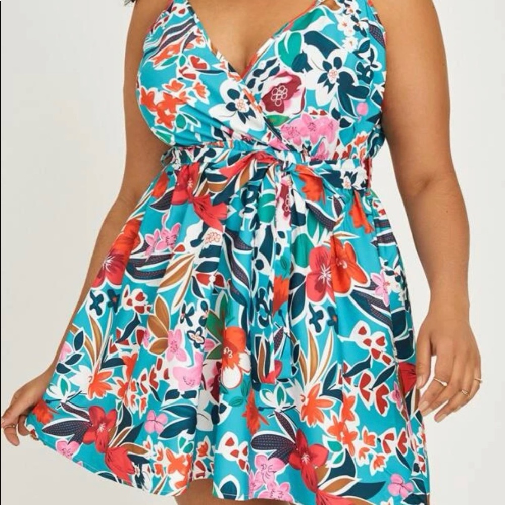 Gorgeous turquoise dress 1X new